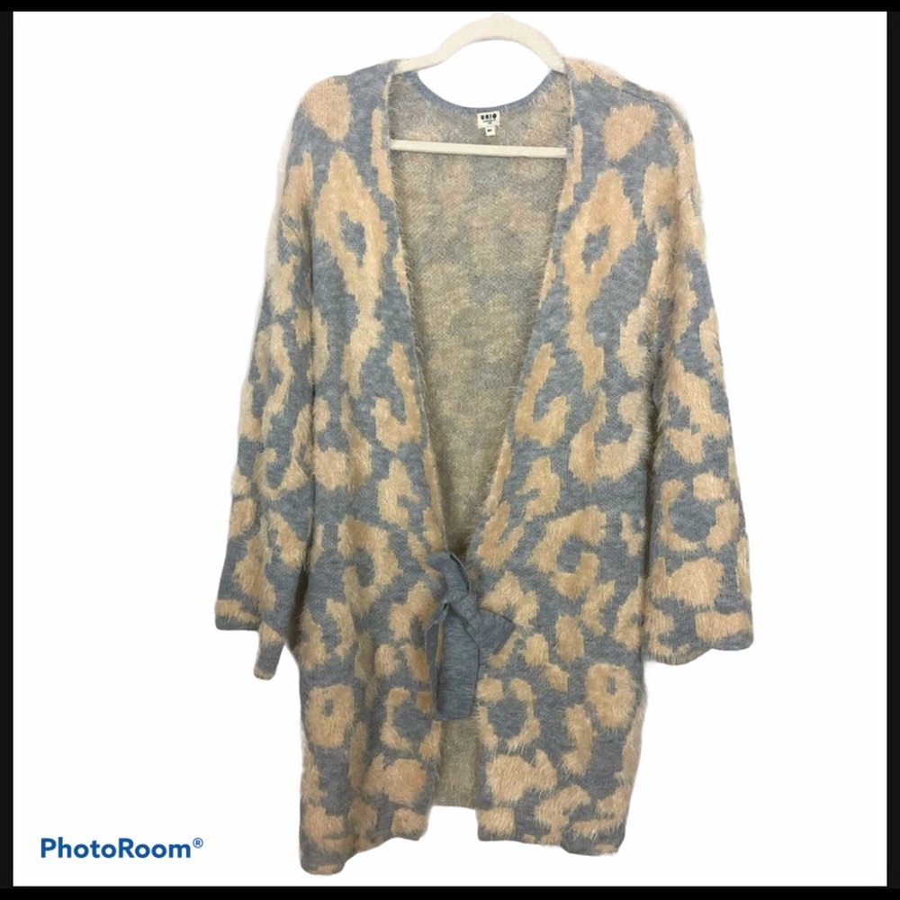 Comfy Leopard Eyelash Long Pastel Cardigan Sz M/L